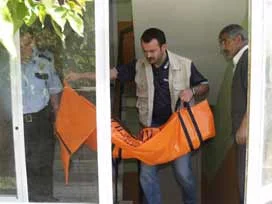 2 yaşındaki çocuk traktör altında öldü