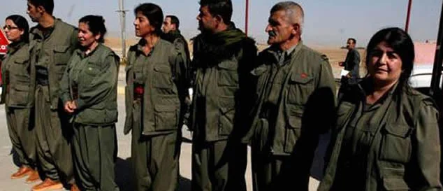 Asker yakınlarından açılıma tepki