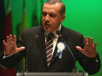 Başbakan Erdoğan'dan 3 çocuk ısrarı