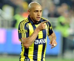Carlos'un maaşı sponsorlardan