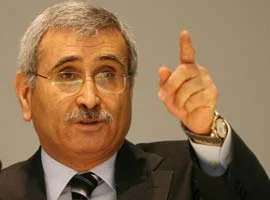 Durmuş Yılmaz Lübnan'a gitti