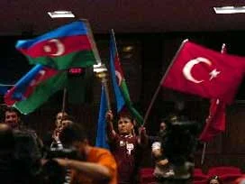 FIFA'dan Azerbaycan bayrağına yasak