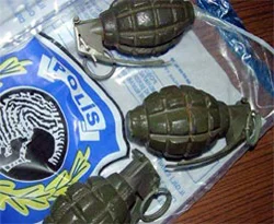 Gaziosmanpaşa'da cephanelik ev bulundu