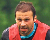 Gökdeniz'den Türk futbolculara eleştiri