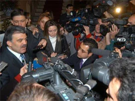 Gül: Teslim olmaları güzel gelişme