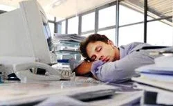 Horlama ve gündüz aşırı uyuma hastalık belirtisi!