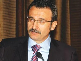 "İktidar çalışıyor, muhalefet seyrediyor"