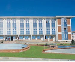 Işık Üniversitesi'ne uyuşturucu baskını