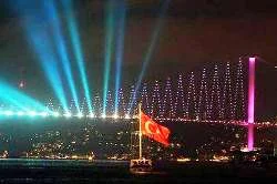 İstanbul Boğazı'nda görkemli cumhuriyet kutlaması