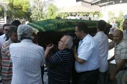 İzmir'de ölen dört genç toprağa verildi