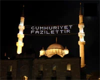 Mahyalara '29 Ekim' ayarı