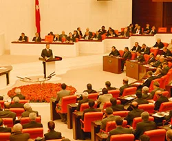 Meclis'te 5 bin 40 personel görev yapıyor