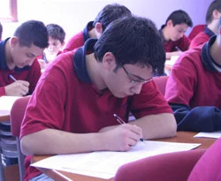 Okullarda Kürtçe ders dönemi