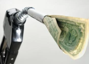 Petrol üretimi 10 yıl sonra düşüşe geçebilir