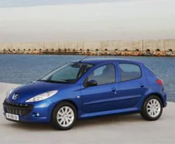 Peugeot 206+ Türkiye yollarında