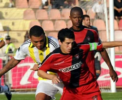 Rekor 'Gazi' oldu: 2-1