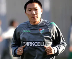 Shin Rok ülkesine kaçtı