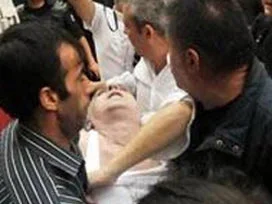 Taksim'de kalp krizi geçiren gösterici öldü