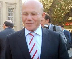Talat, yarın Türkiye'ye geliyor
