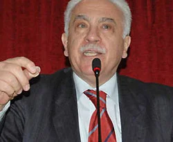 Yine Perinçek'in parmağı çıktı!