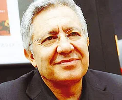 Zülfü Livaneli ezber bozdu