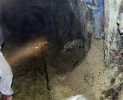 Altın madenini sel bastı: 3 kayıp