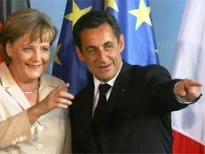 Angela Merkel bir ilke daha imza attı