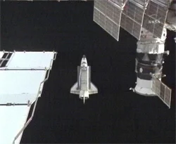 Atlantis eve dönüş yolunda