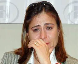 Ayhan'a şok haber