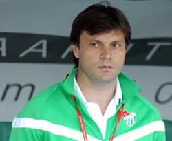 Bursaspor forvet ve sol kanat arayışında