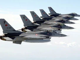 Ege'de Türkiye uçaklarına önleme