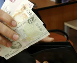 Emekliler hükümetten zam açılımı istedi