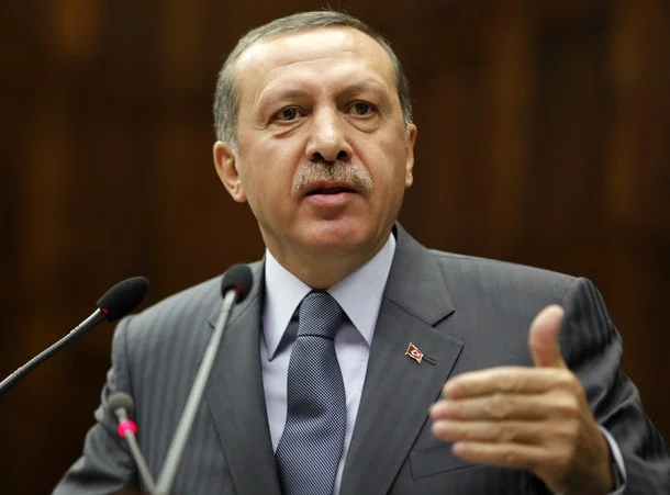 Erdoğan: Korkaklar zafer anıtı dikemez