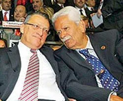 'Fotoğrafta sadece Çevik Bir eksikti'