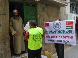 Gazze'de 5 bin aileye gıda yardımı