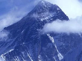 Himalayalar'da 4 dağcı kayboldu