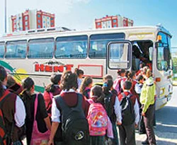 Hurdalık otobüsler öğrenci servisi oldu