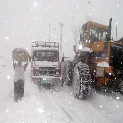 Iğdır'da 17 köy yolu kardan kapandı