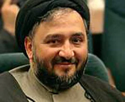 İran'ın blogçu mollası Muhammed Abtahi