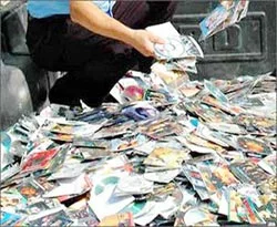 İstanbul'da korsan CD ve DVD operasyonu