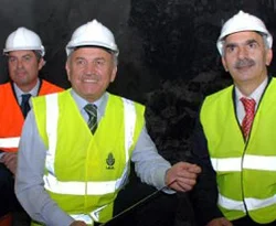 Kadıköy Kartal metrosunda ışık göründü