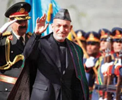 Karzai: 5 yıl içinde güvenliği devralırız