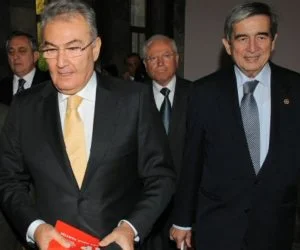Öymen'e Baykal desteği