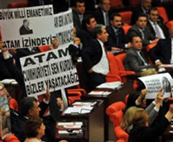 Pankartlı eylemler geçmişte de tepki çekti
