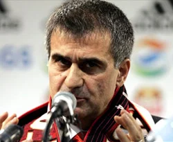 Şenol Güneş kaç yıllık imzalayacak?