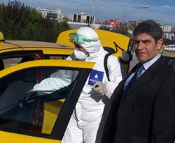 Taksiler virüse karşı ilaçlanıyor