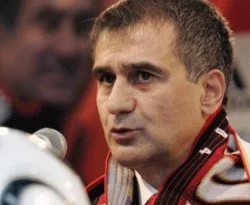 Trabzonspor'a Şenol Güneş geliyor