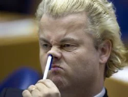 Türkiye'den ırkçı Wilders'e: Sakın gelme