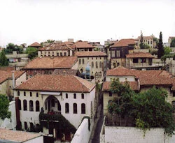 Yabancılara mülk yok