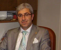 Açılım dedi, soyunda çingenelik aradılar